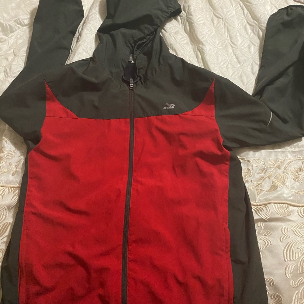 Men’s New Balance Windbreaker Running Jacket Sz L